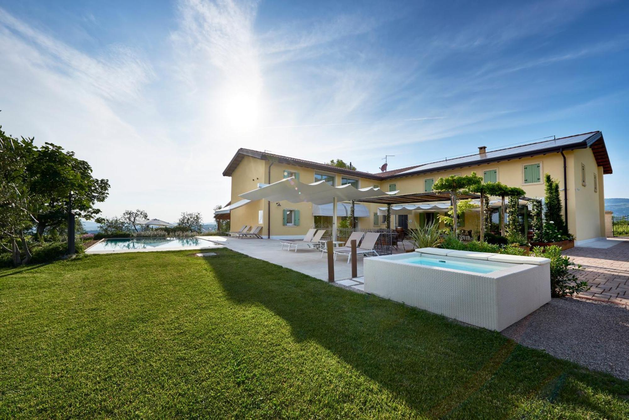Agriturismo Canova Неграр Экстерьер фото